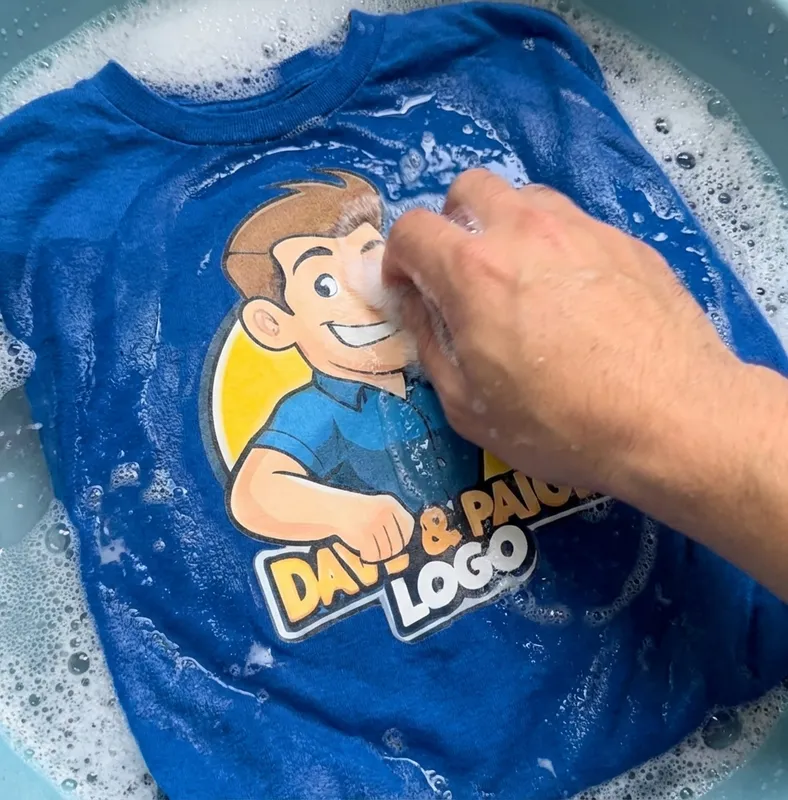 Strong Adhesion and High Washability