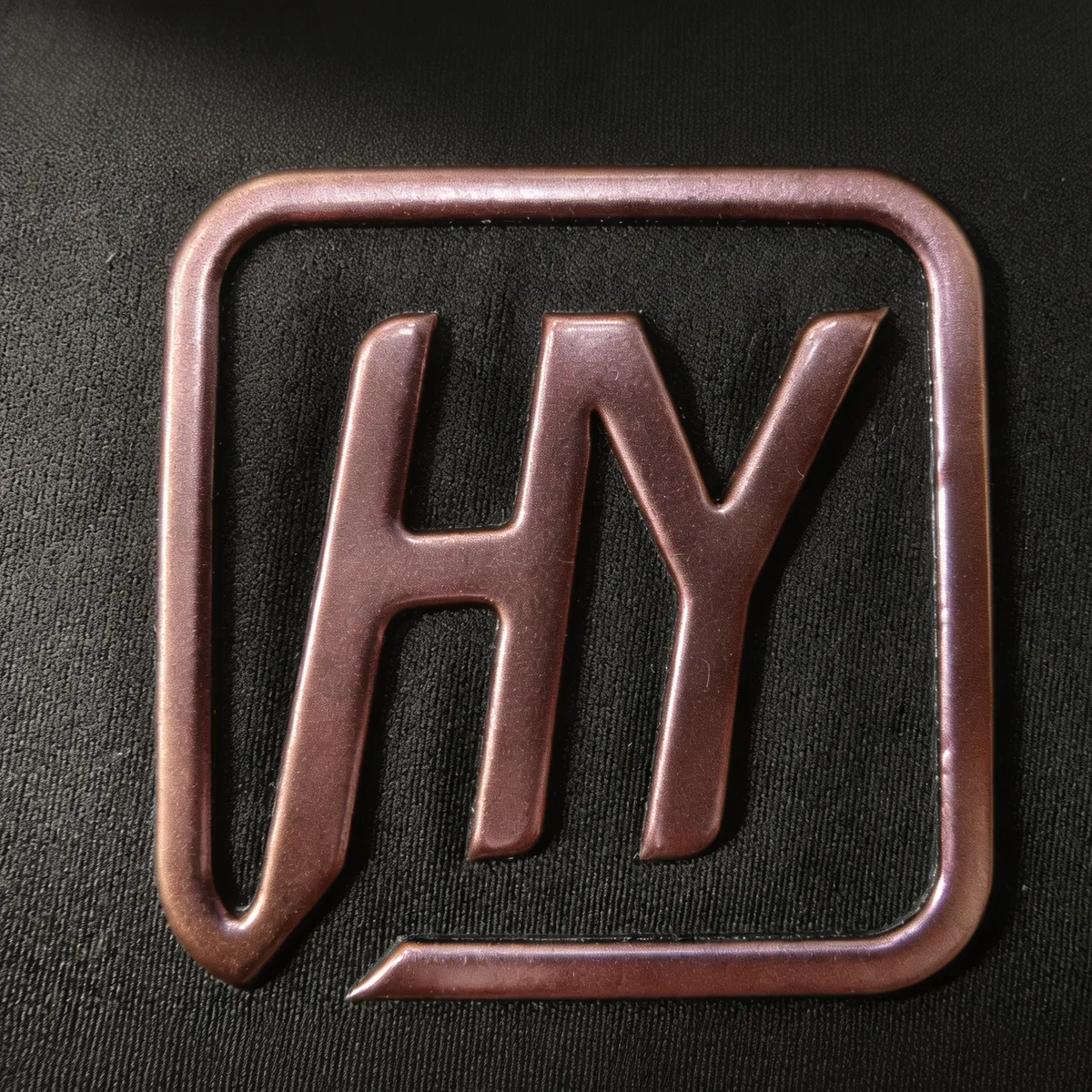 High-Frequency Chameleon  HTV